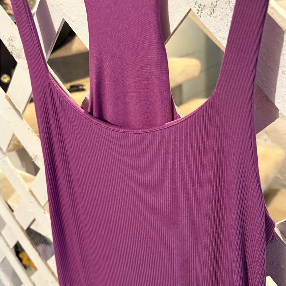 Elegant Purple Sleeveless Dress - Picture 2 of 3